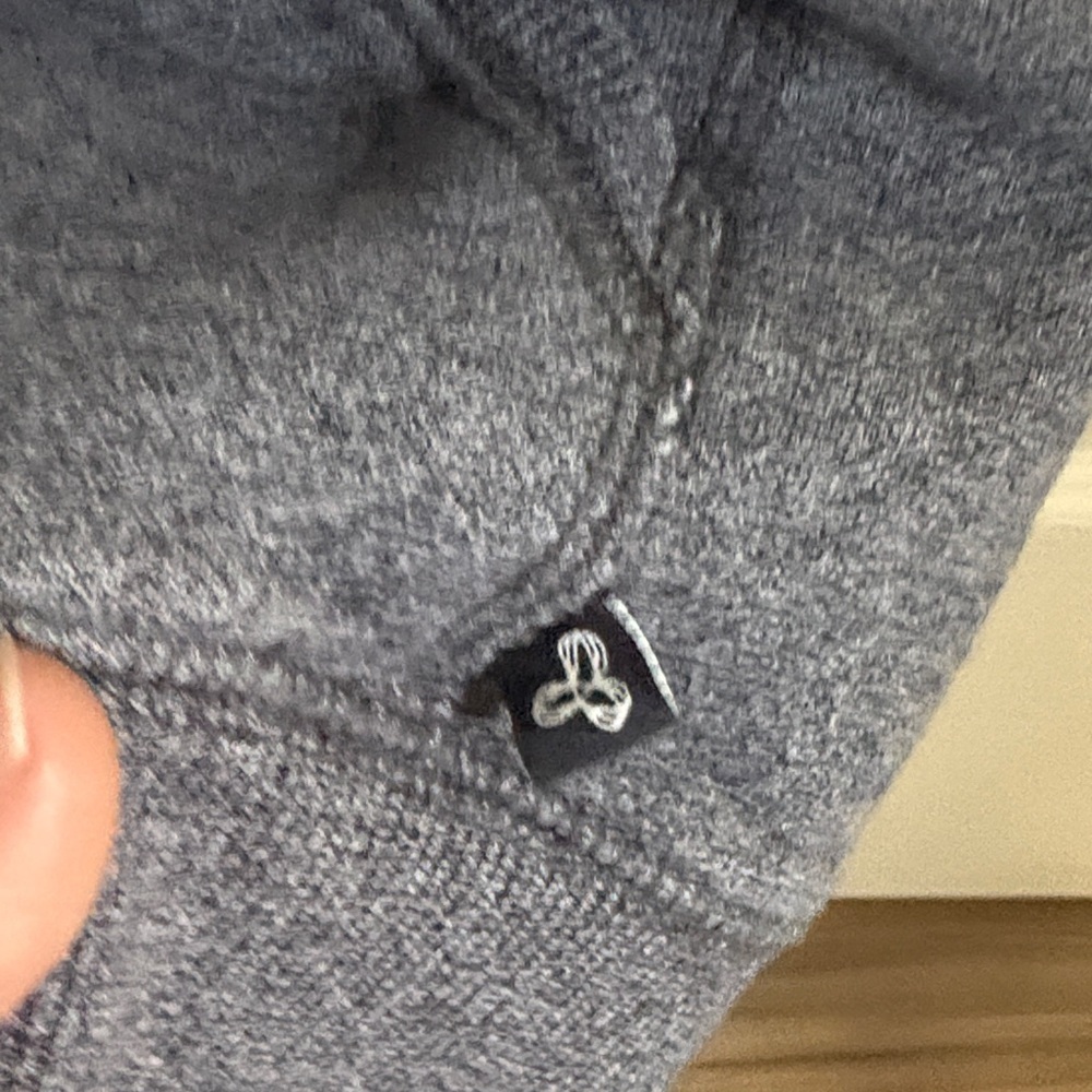 TNA Gray Hoodie with Black Design - Picture 4 of 7